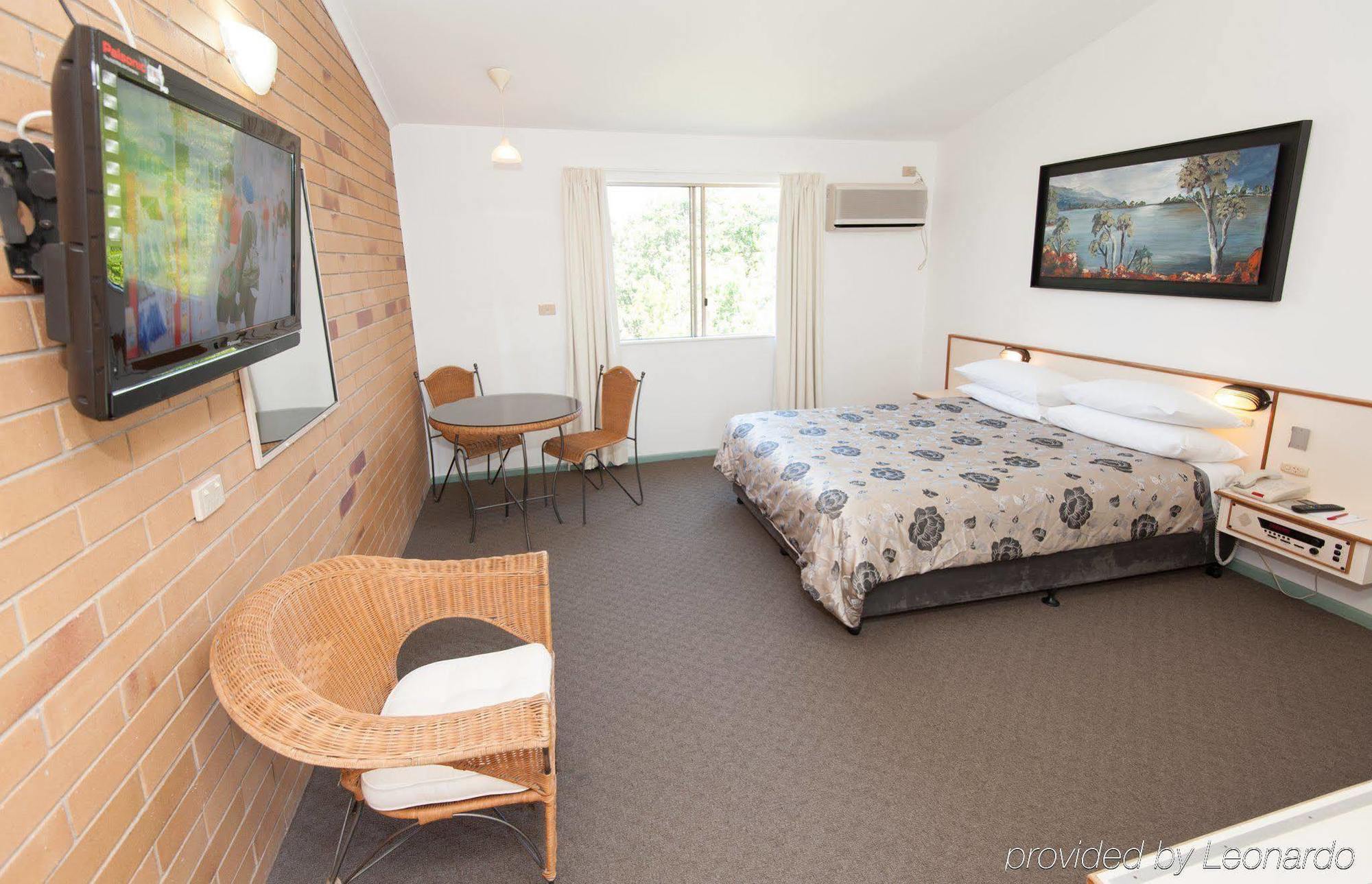 Wild Scotsman Motor Inn Gin Gin Qld Luaran gambar