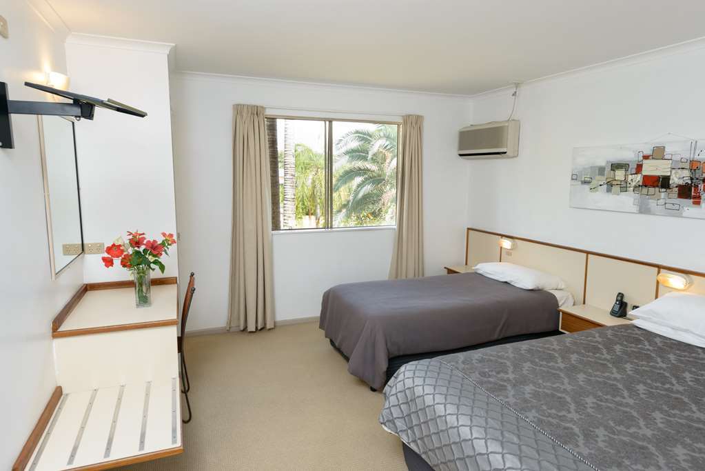 Wild Scotsman Motor Inn Gin Gin Qld Bilik gambar